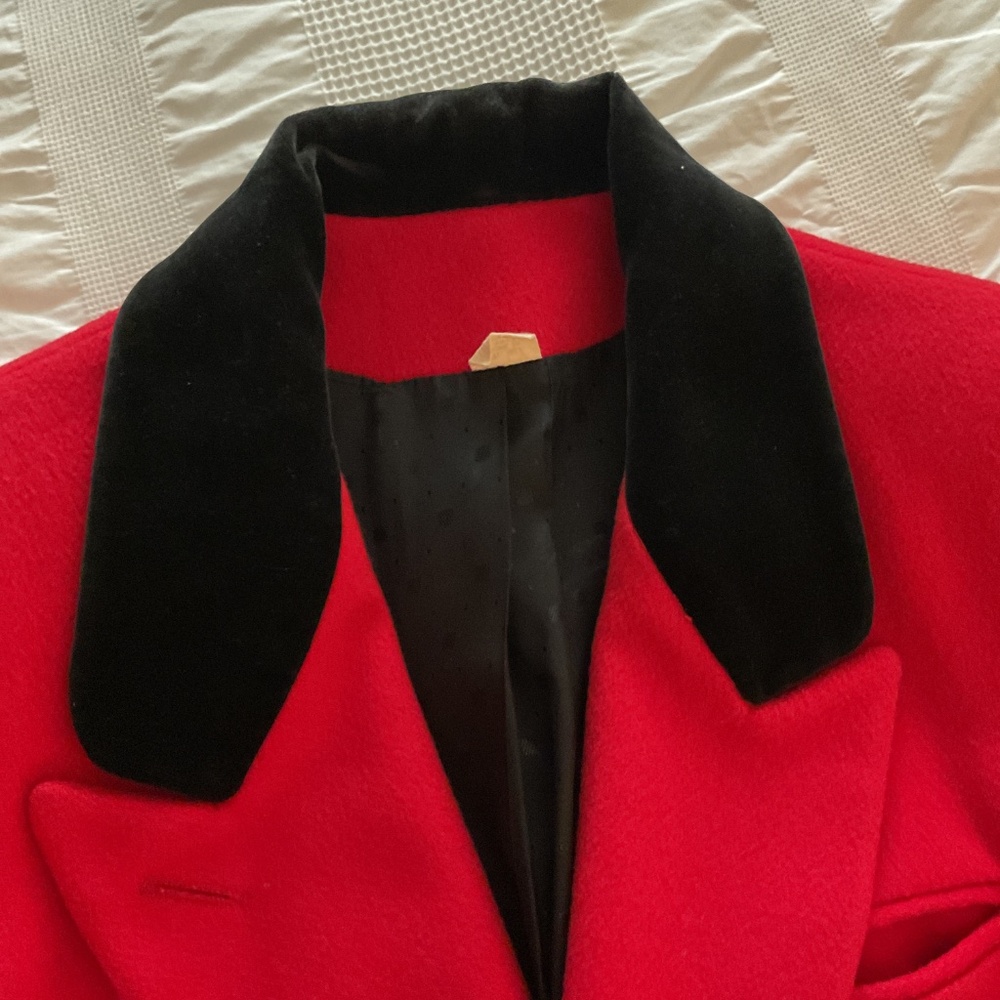 Classic Winter Coat - image 4